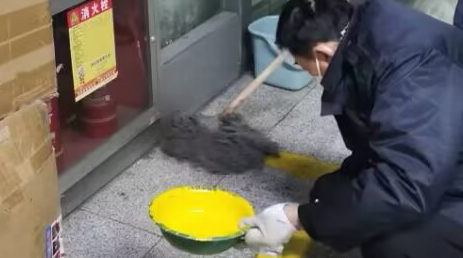 守底線、查隱患、保安 全