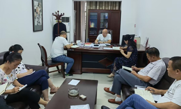 物業(yè)黨支部開展八月份專題黨日活動(dòng)